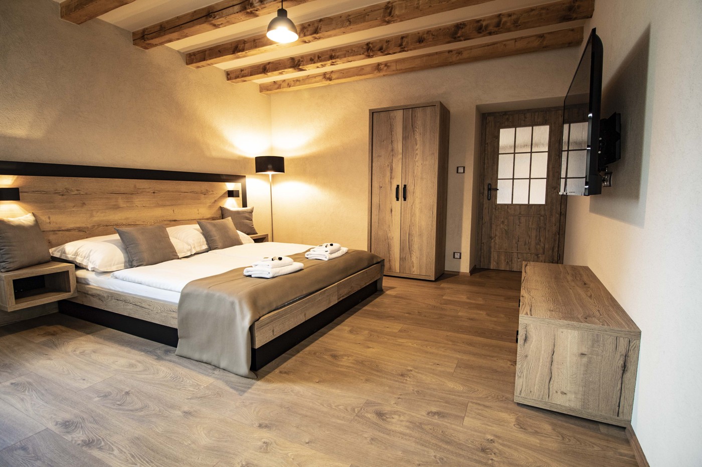 Apartmán „Svinenský potok“ č.1 se dvěma ložnicemi a s terasou